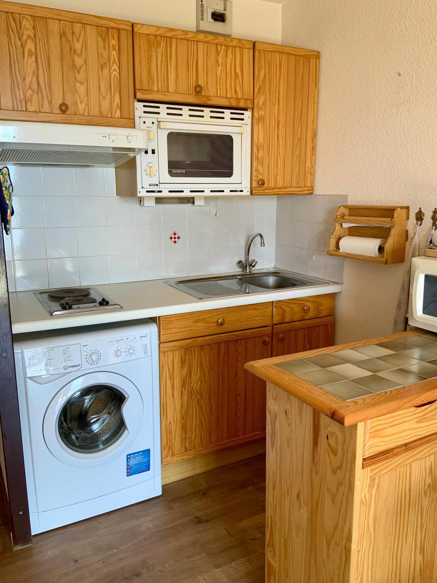 Studio Cabine Chaleureux A Pyrenees 2000 - Wifi Et Parking Prive Bolquere Exterior photo