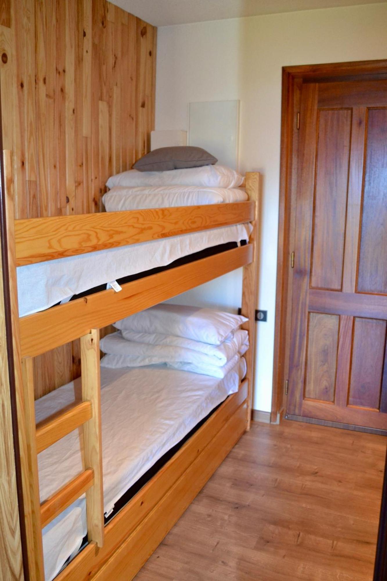 Studio Cabine Chaleureux A Pyrenees 2000 - Wifi Et Parking Prive Bolquere Exterior photo